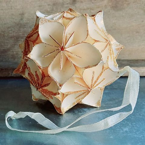 2 stk - julekuler - papir - origami!