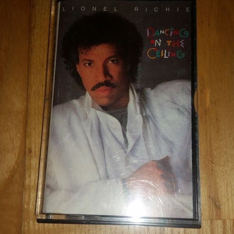 Lionel Richie - Dancing on the Ceiling