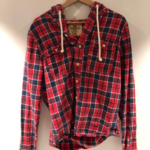 Hollister skjorte m/hette str XL