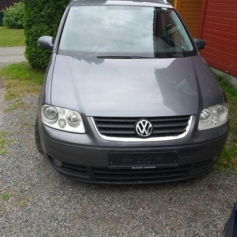 VW Touran panser 2005 Grå farge