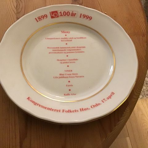 Kr 90 Pp Porsgrund LO 100 år Sjelden tallerken 17 cm