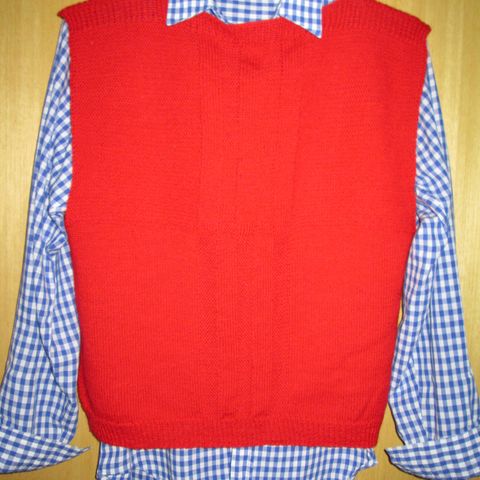 Håndstrikket vest