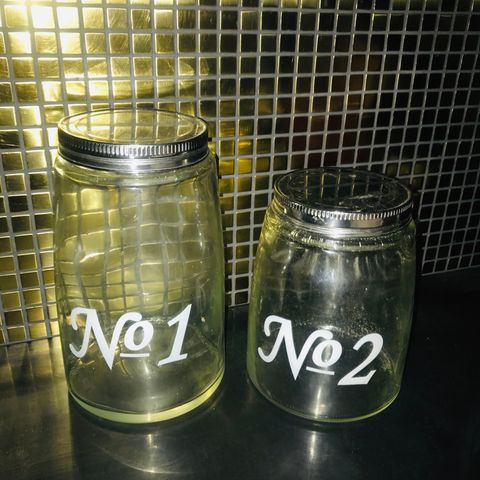 2 stk Housedoctor glass med lokk No1,no 2.selges samlet.Boligstyling