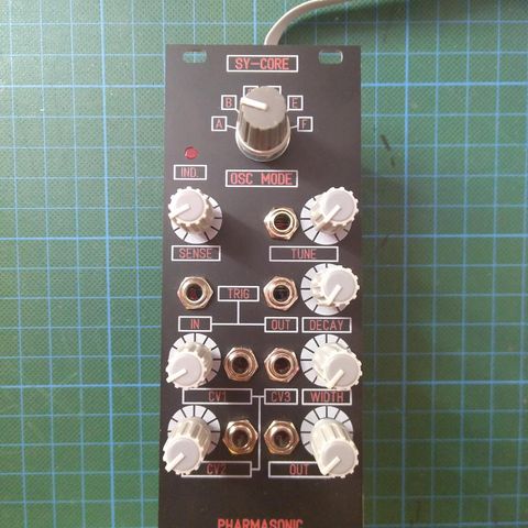 Pharmasonic Sy-Core syncussion eurorack analog trommemaskin modul