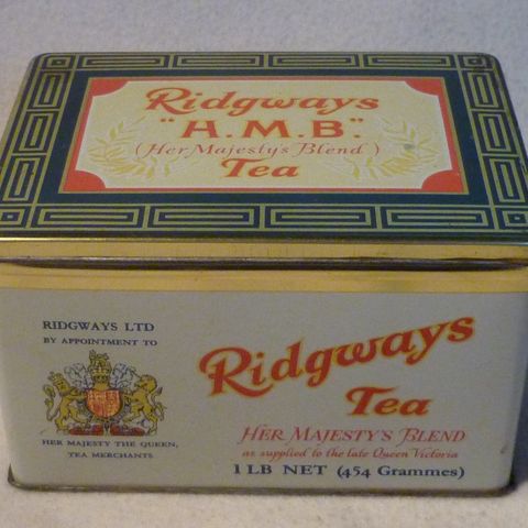 Vintage boks fra Ridgways. H.M.B (Her Majesty`s Blend) Tea, London England.