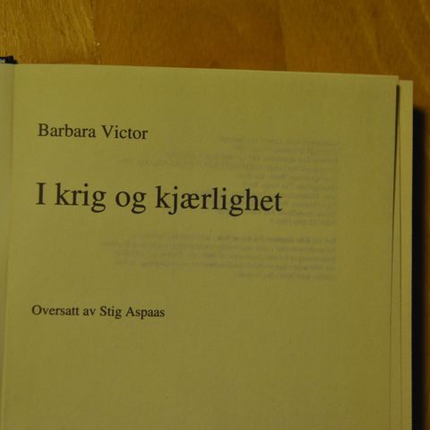 I krig og kjærlighet: Barbara Victor.