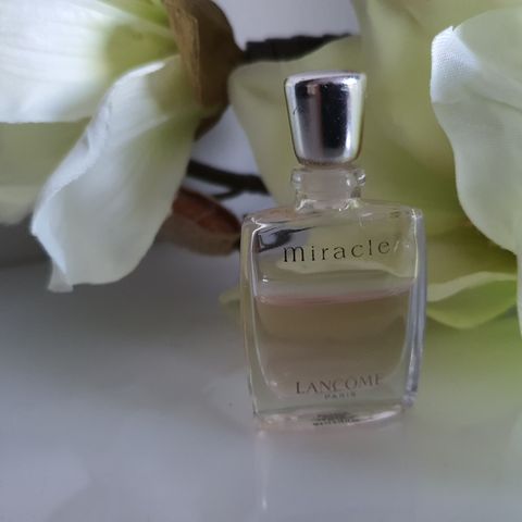 Vintage Miracle lancome