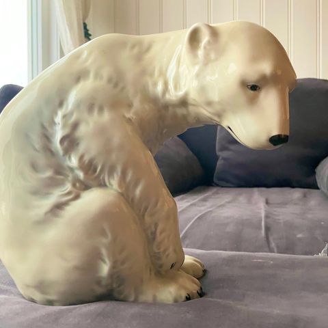 Isbjørn i porselen