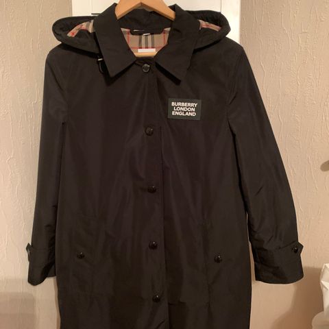 BURBERRY  Coat