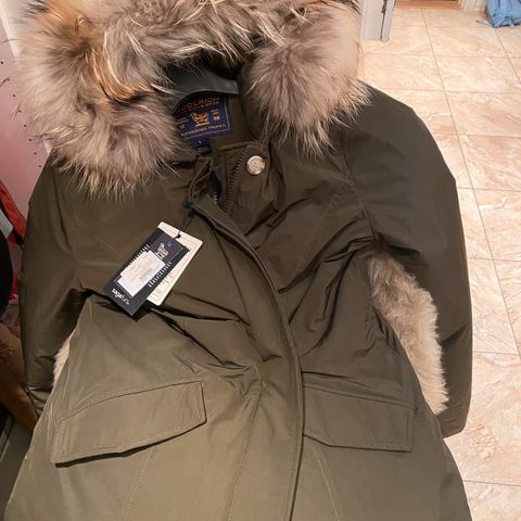 Ny Oliven woolrich jakke