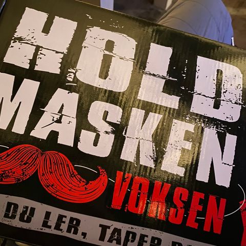 «Hold masken» spill