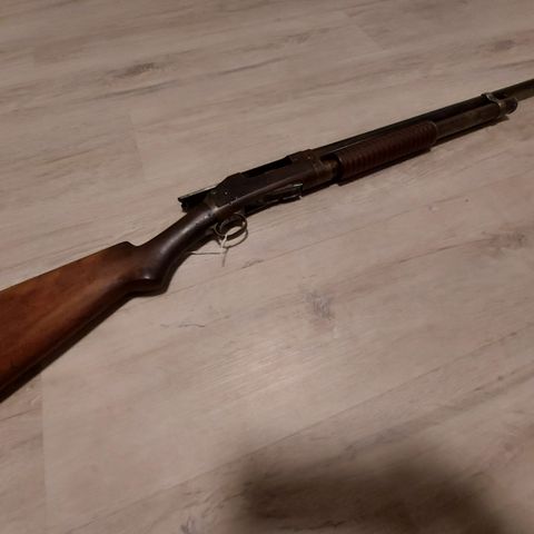 Winchester 1897 kaliber 16 pumpehagle