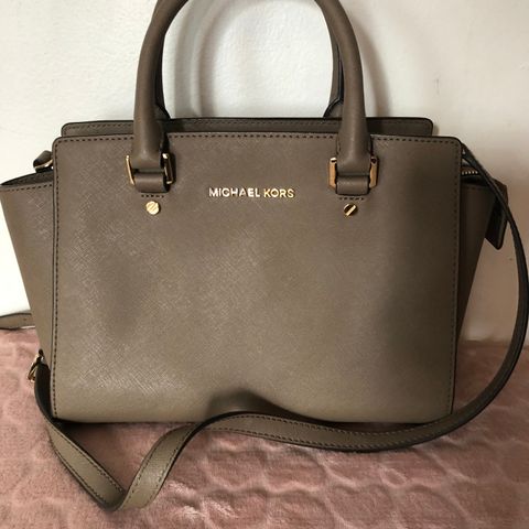 Michael Kors handbag