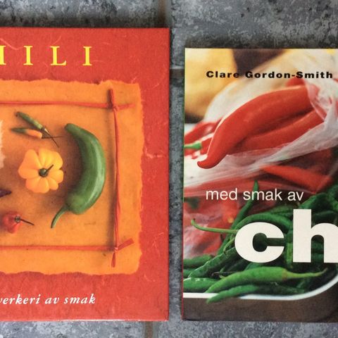 2 flotte kokebøker«CHILI-ET FYRVERKERI AV SMAK»og«MED SMAK AV CHILI»NY/SOM NY»