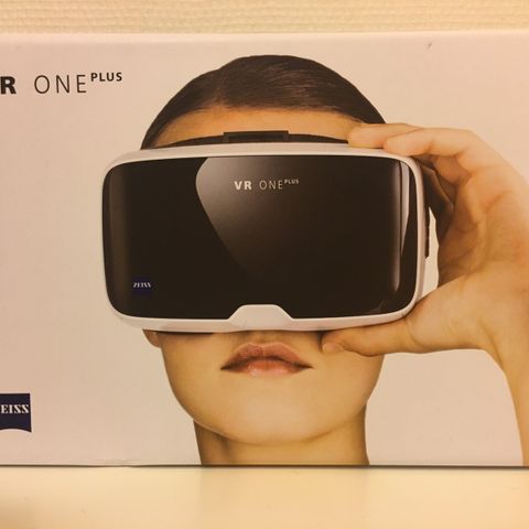 VR ONE Plus ZEISS