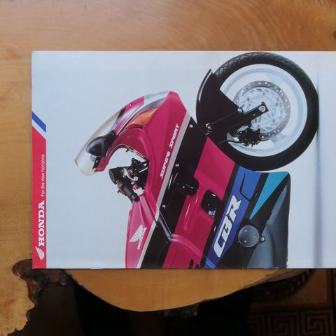 Honda CBR1000F 1990 brosjyre