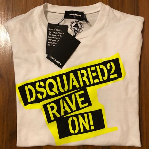 Dsquared T-skjorte, str ''L''