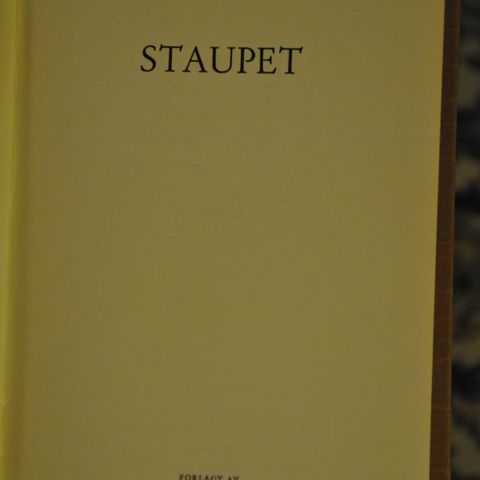 Vera Henriksen: Staupet (F)