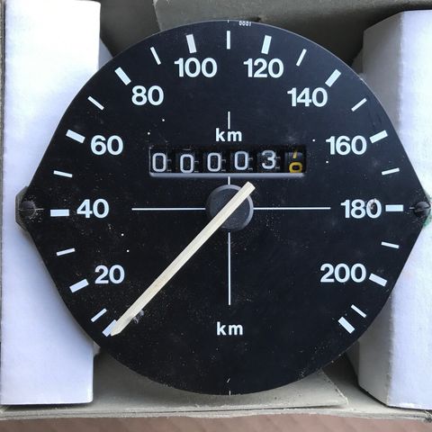 Speedometer til Granada MK1 selges. Nytt i eske.