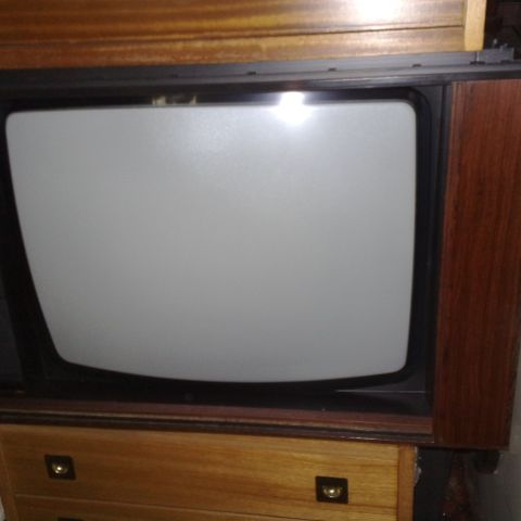 Bang&Olufsen 9000TV