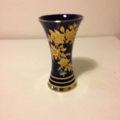 Bavaria R echt  kobalt porselen  vase