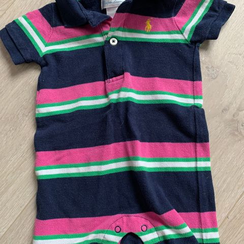 Ralph Lauren playsuits til gutt str 3 mnd