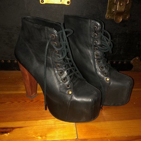 Jeffrey Campbell str 36