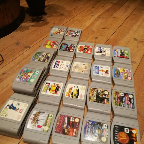 Div. Nintendo64 spill og tilbehør til salgs