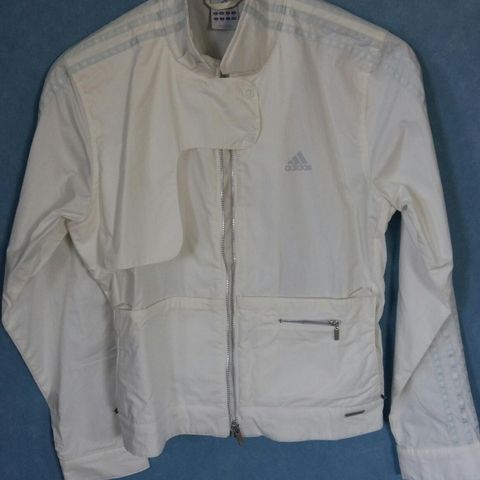 ADIDAS JAKKE, HVIT, TYNN.STR.36/38.