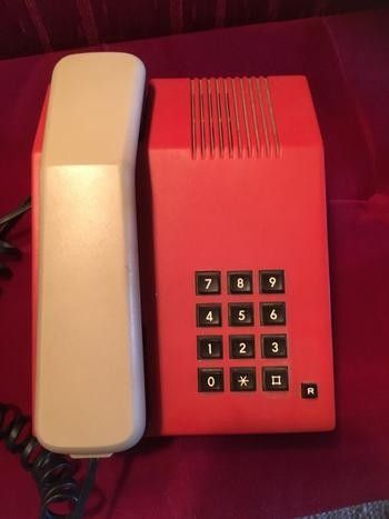 Telefon fra 80-tallet