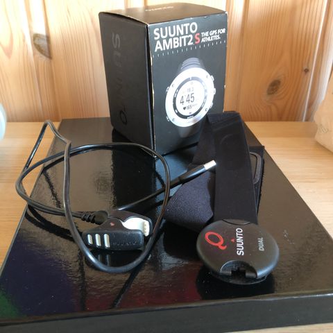 Suunto Ambit2 S selges