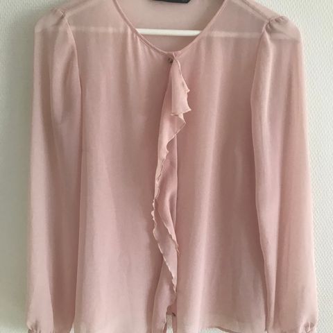 ZARA bluse / skjorte med volang i lyserosa