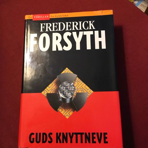 Fredrick Forsyth - Guds knyttneve