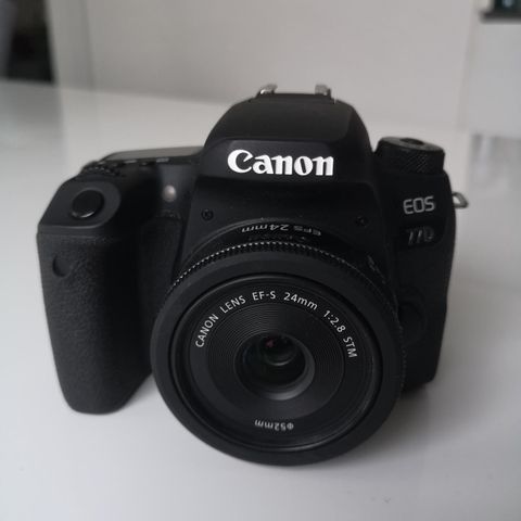 Canon EOS 77D + Canon EF-S 24mm 2.8 STM kamerapakke