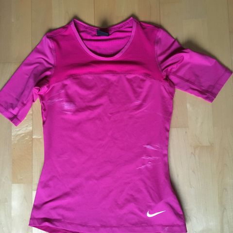 Nike treningstopp str S