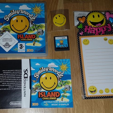 Smiley world Ds spill med pin/figur & note pad selges!!