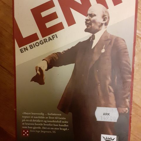 LENIN - En biografi - Robert Service