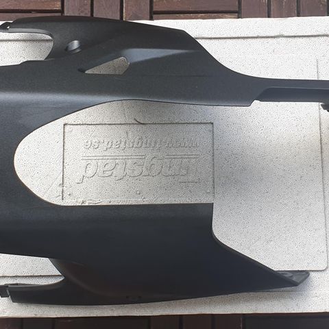 HONDA CBR1000RR FIREBLADE BELLY COWL PANEL UNDERTRAY OEM 64455-MFL-0000 GREY