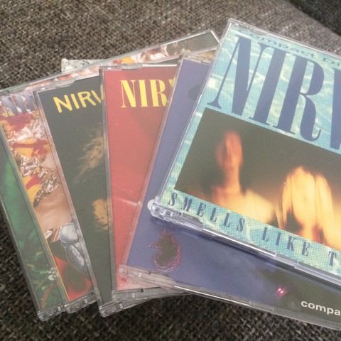 Nirvana - Singles - 1995 - 6 cd box set - 1ste utgave USPILT