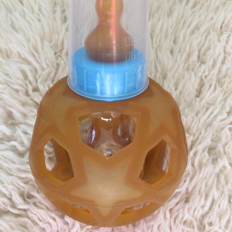 Økologisk Hevea baby flasker i glass med beskyttelse