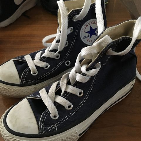 Converse sko str 27, nesten ikke brukt