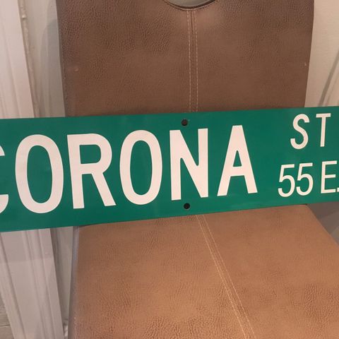 Corona Street veiskilt