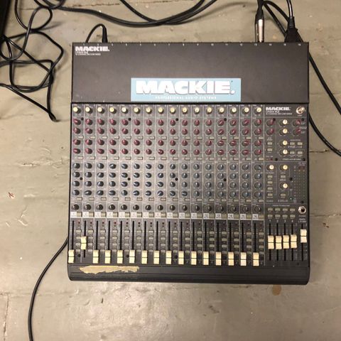 Mackie cr1604-vlz