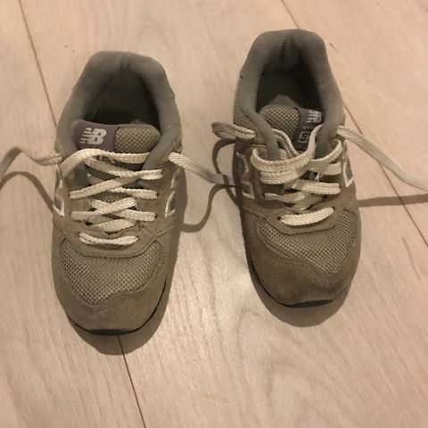 Sko fra New Balance. Lite brukt Str 23,5