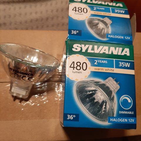 8Multipack 20 SYLVANIA WARM WHITE DIMMABLE 35W 12V GU5.3