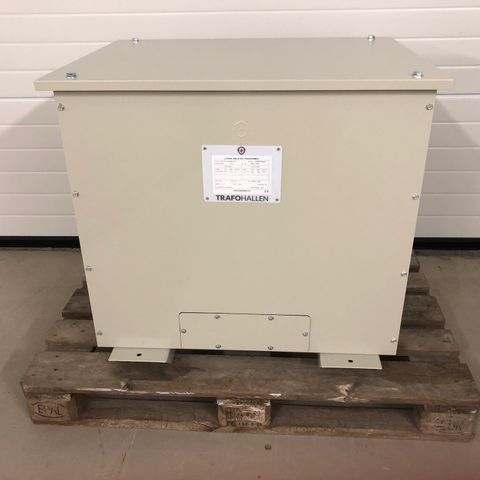 Trafo, Ny, Trafohallen, 125 KVA, 230-400-230V