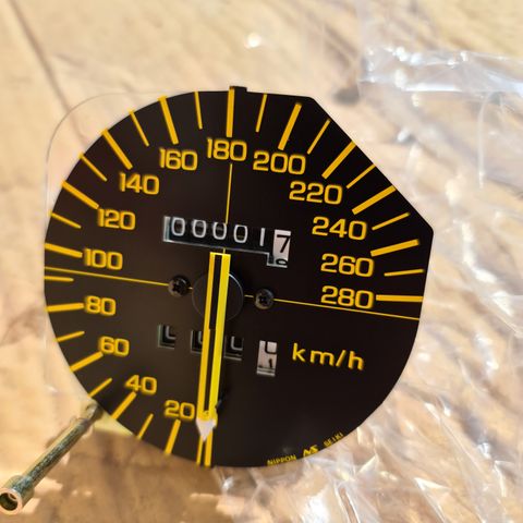 HONDA VF 1000 (  ca 84-86 ? )    SPEEDOMETER MC.