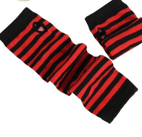 Nye gotiske røde/svarte stripete armvarmere. (GRATIS FRAKT)