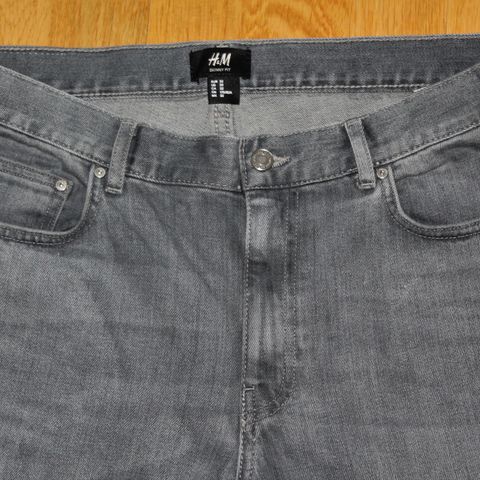 Jeans fra H&M, skinny fit, str. 32