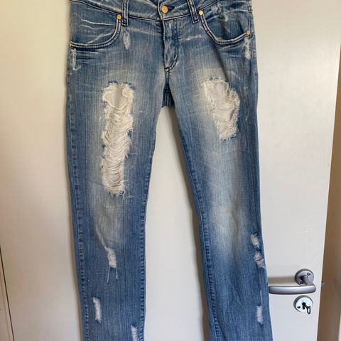 MET injeans w: 27 med diamanter